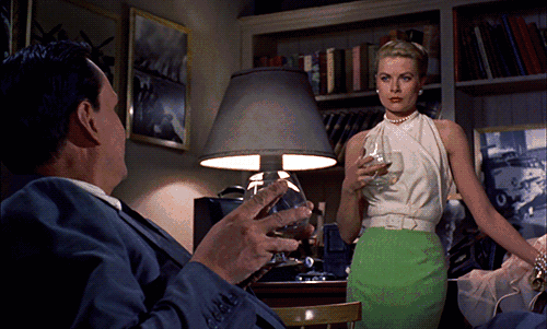 为什么男女房事一定要关灯,开着灯不好吗.