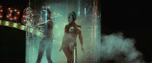 银翼杀手| 首映票房惊人,这部