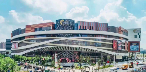 齐全,加上约34万﹐的南翔印象城mega开业提升了整个西上海的商业能级