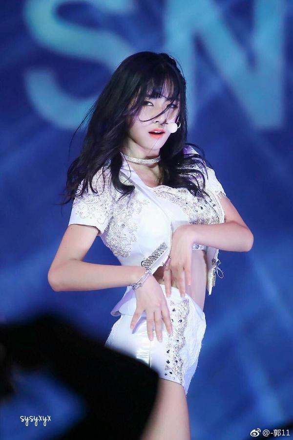 赵粤~  