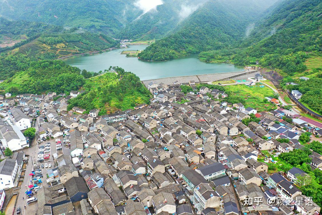 宁波市奉化区溪口镇状元岙村,竺氏聚居的古村落,可以作为乡村旅游目的