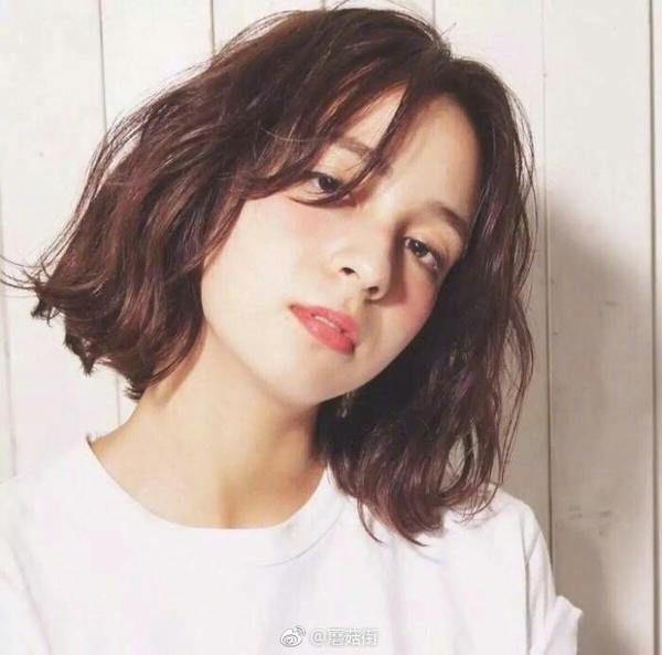 女生有什么好看的短发型吗?
