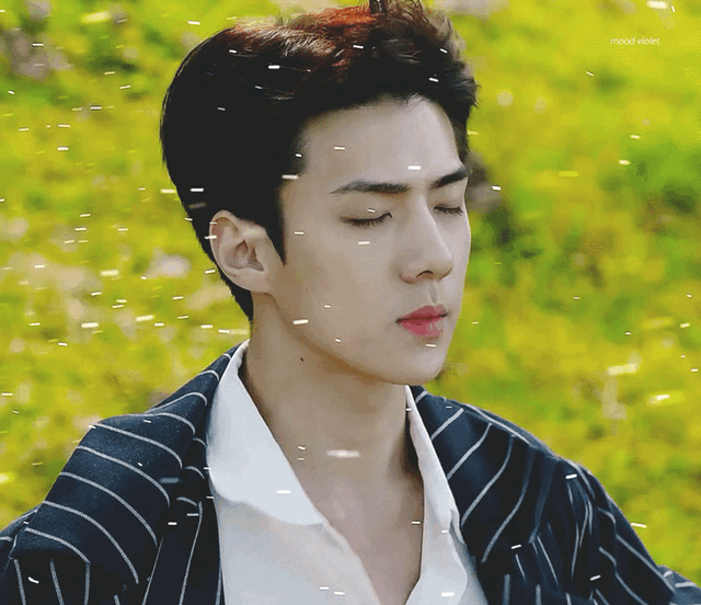 你最珍惜的吴世勋照片是哪一张?