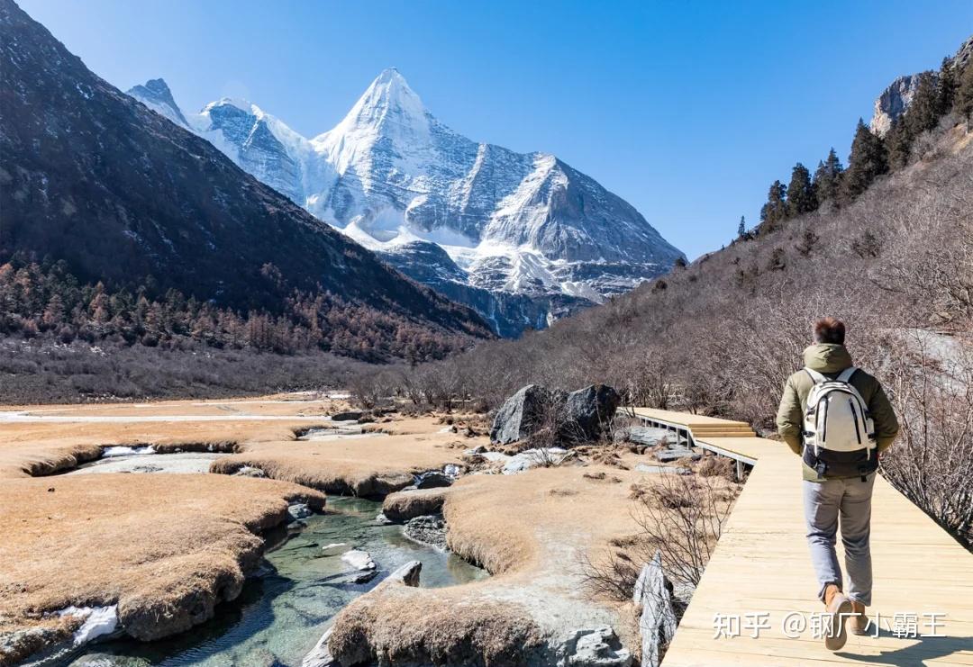 稻城亚丁旅游攻略景区介绍出行规划费用预算