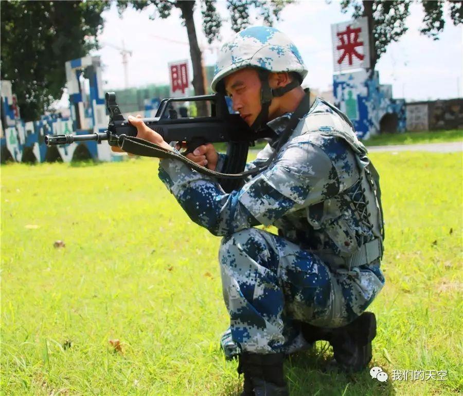 学无止境大学生士兵再淬火兵王提干61不服来看第二季