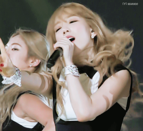 如何评价韩国女星金泰妍的长相?