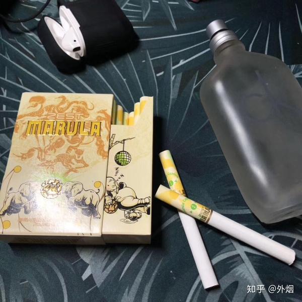 百乐蔓越莓双爆,蔓越莓我是真没吃过,果味挺浓是真的,115一条.