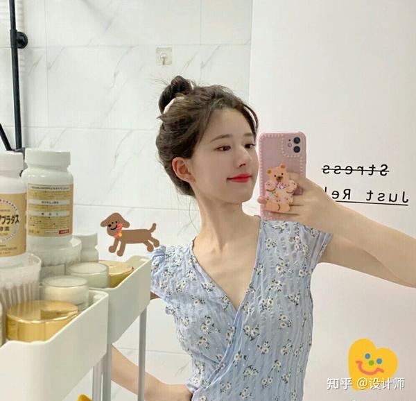 女生自拍手册,7个自拍达人必备的自拍技巧,谁拍谁好看