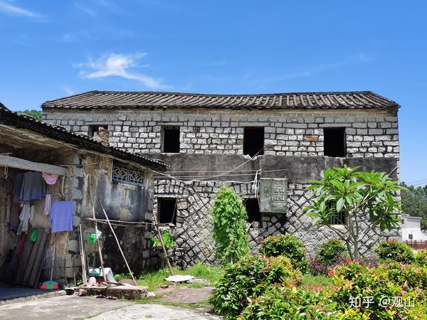 藏在高山之上石屋新村:饶平石壁村旅游攻略