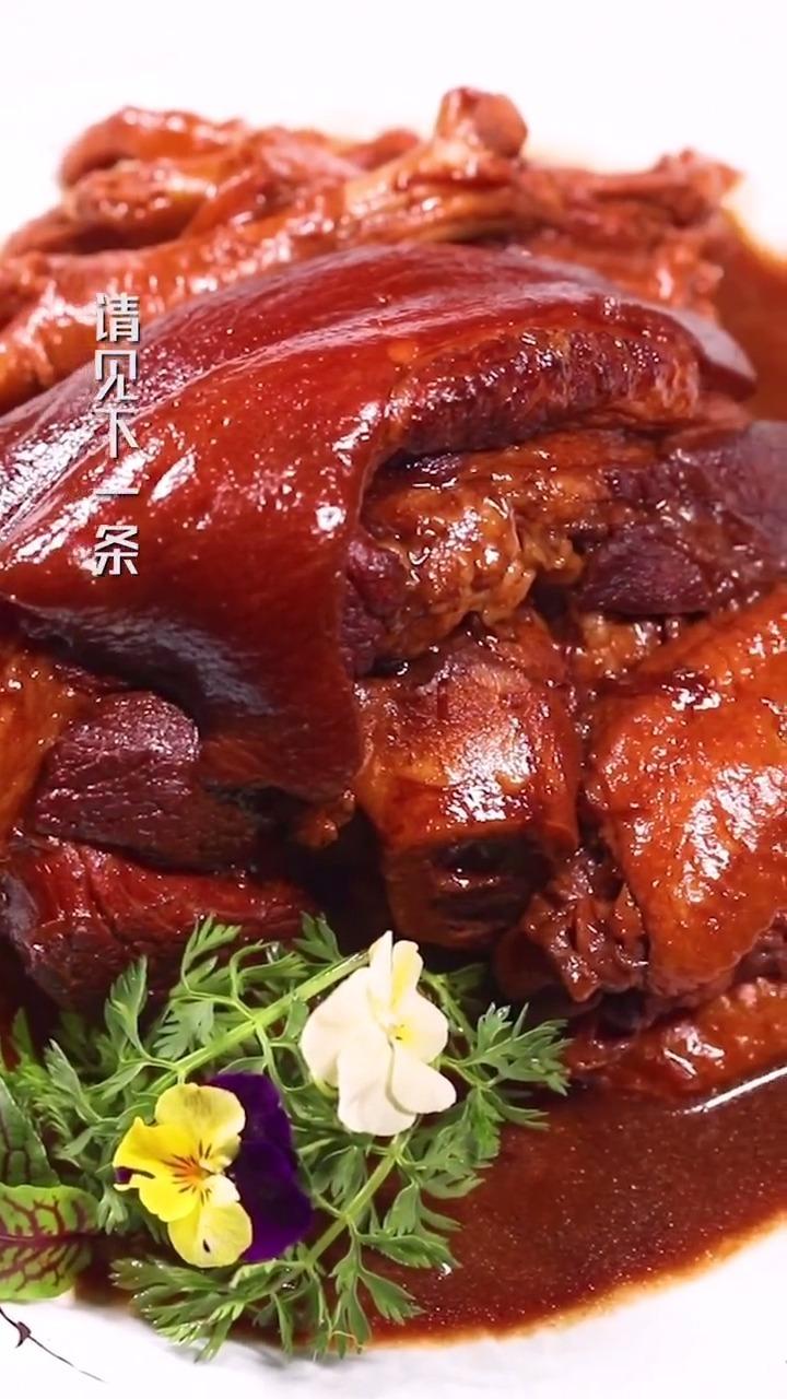 卤肉的精髓就是卤料啊,卤料做好了可以做各种卤,想盘谁盘谁 下面分享