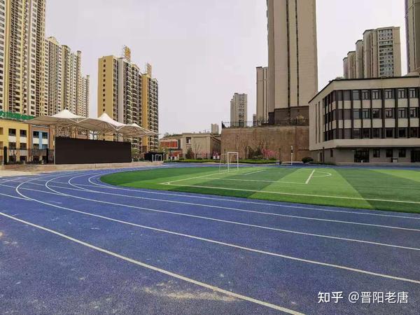 预计明年可开学 图 08 省实验小学富力分校和建设中的师院附中桃园