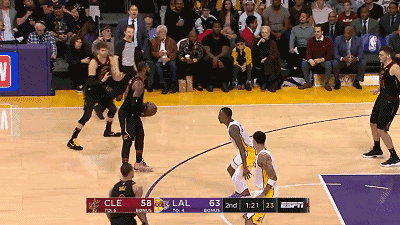 nba常规赛10大不看人传球:詹姆斯移情别恋,库里玲珑戏水
