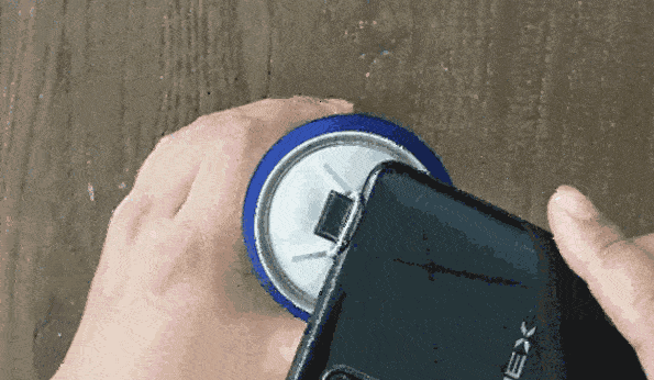 经过个人实测,识别的反应和动作超乎想象地 流畅,感觉和正常光线下