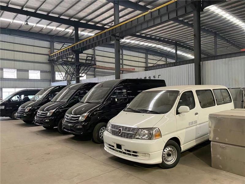 福田风景g5殡仪车福田g7冰棺殡仪车福田g9殡仪车