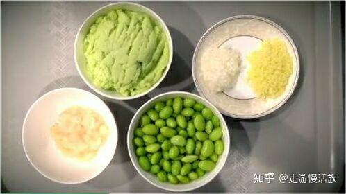 "厉爱茵动情地回忆起她的曾祖父厉子嘉.
