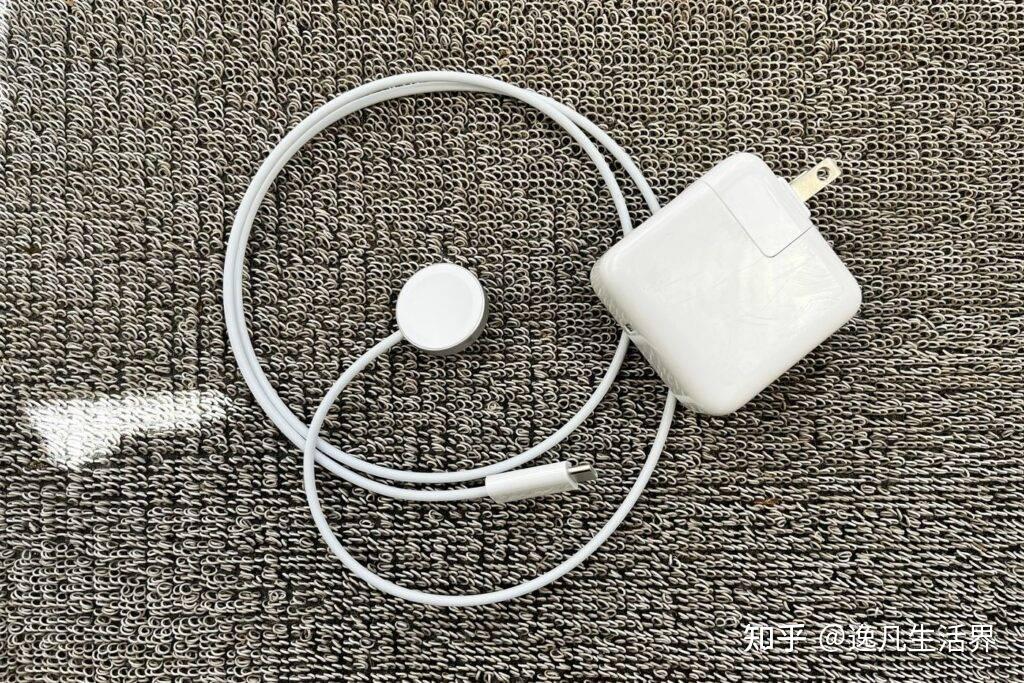 只要使用新的充电器及20w 电源转换器,apple watch series 7 充电时间