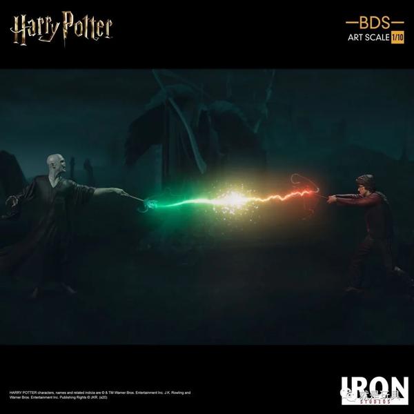 哈利波特vs伏地魔:"自古对波左边输"iron studios也懂