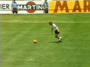 穆勒完成帽子戏法小组赛第三轮,西德3-1秘鲁,穆勒完成世界杯生涯第二