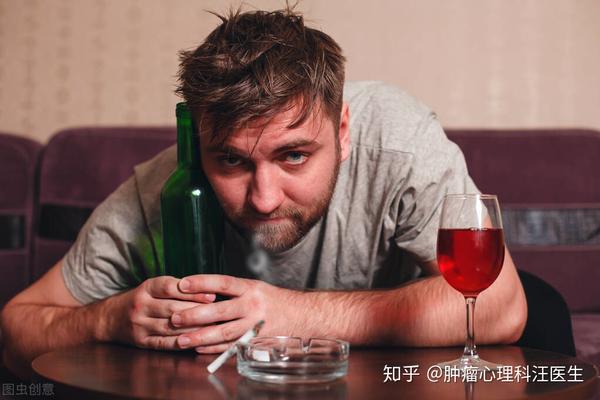 一天不喝酒浑身都难受,可能这是酒精依赖症!
