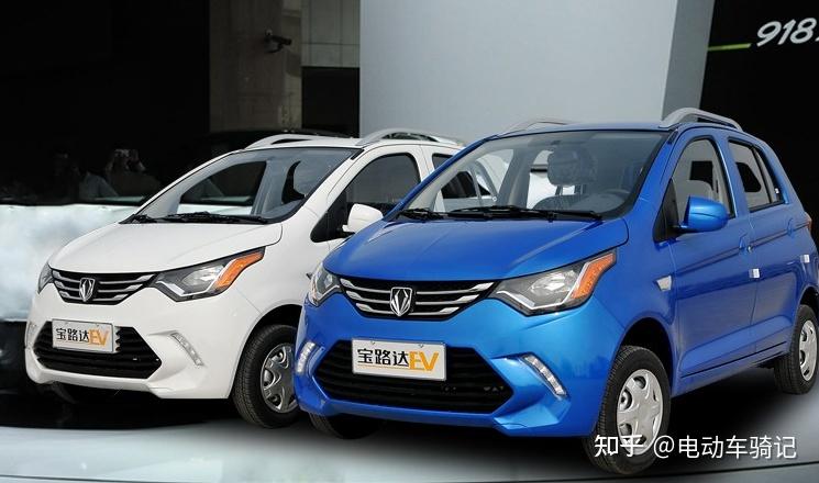 宝路达是比德文旗下低速电动汽车品牌,和雷丁是兄弟品牌,自从雷丁品牌