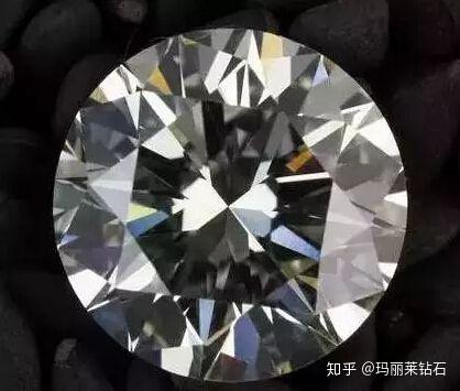 锆石和钻石的区别是什么?