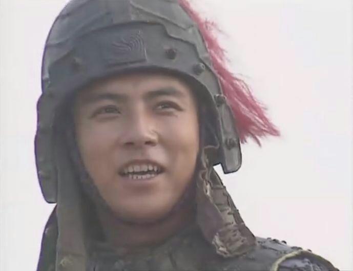 94三国青年姜维,一位英姿飒爽,意气风发的少年将军,一出场迷倒众人