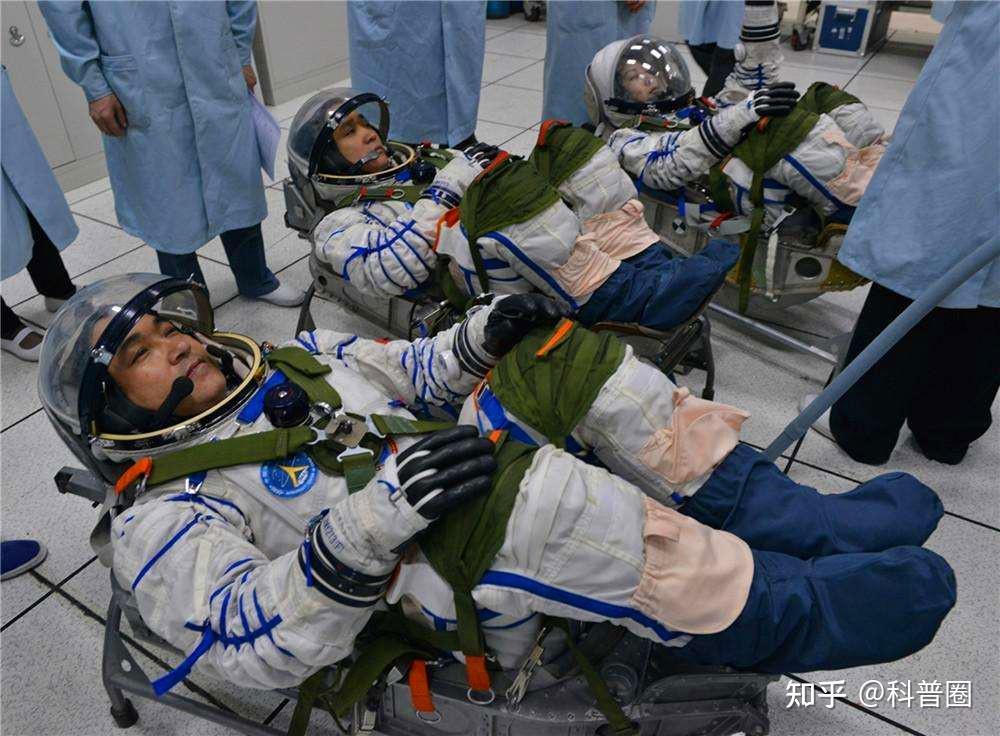 女航天员是怎样炼成的揭秘中国女航天员选拔过程太残酷了