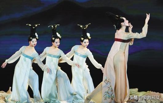 三,古典宫廷舞