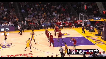 科比晃肩翻身跳投怎么练详细教学来了