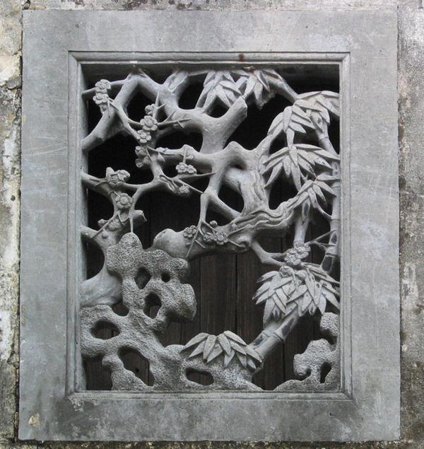 广泛用于徽派风格的门楼,门套,门楣等处,成为徽派建筑的重要组成部份