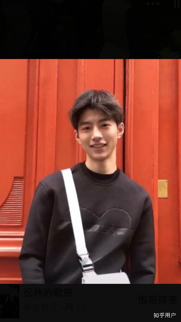 有哪张不知名的男生照片让你特别心动念念不忘珍藏至今,一直想知道他