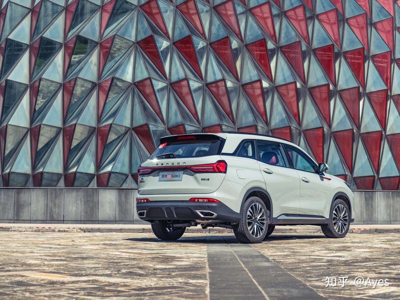 东风580suv7座报价图片,东风风神560裸车价 东风风光580正式上市9万出头就能买6座大空间suv