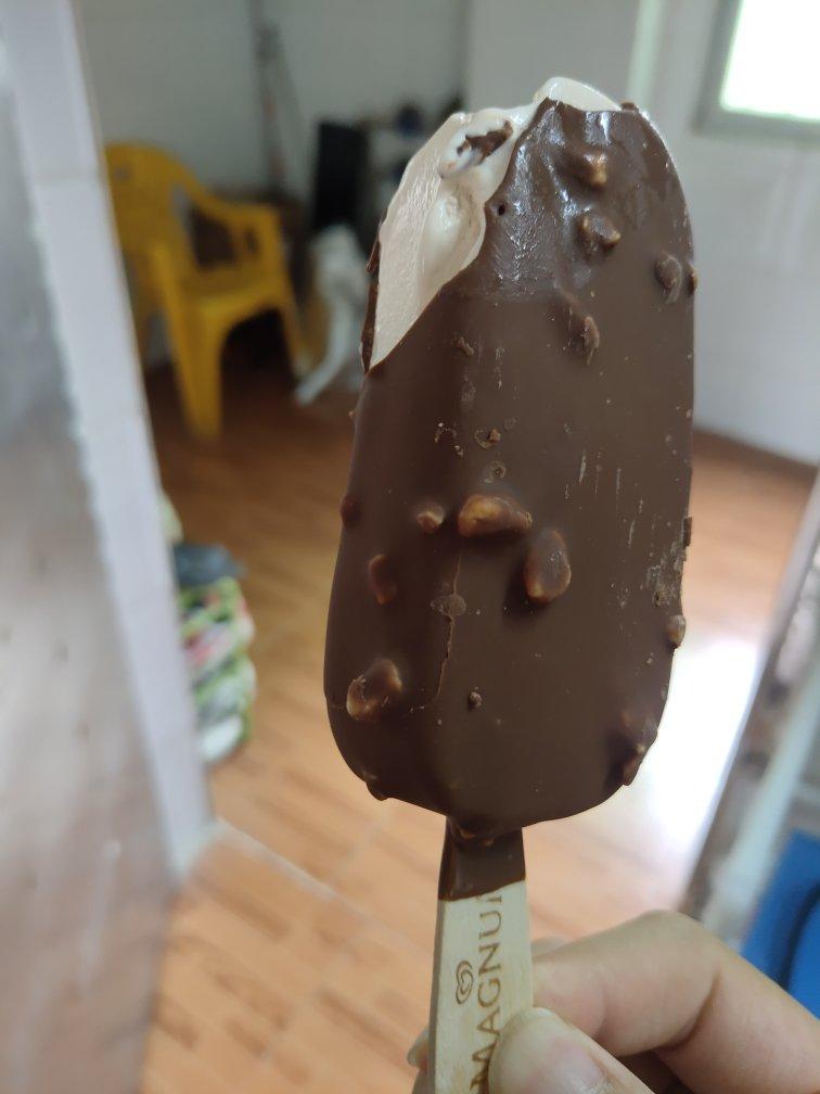 京东【京东自营】和路雪 梦龙 松露巧克力口味 冰淇淋家庭装推荐
