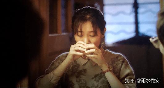 吕受益的妻子:"我孩子还太小,不能没有爸爸"