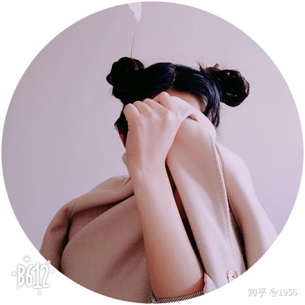 简单遮住脸的 女生头像?