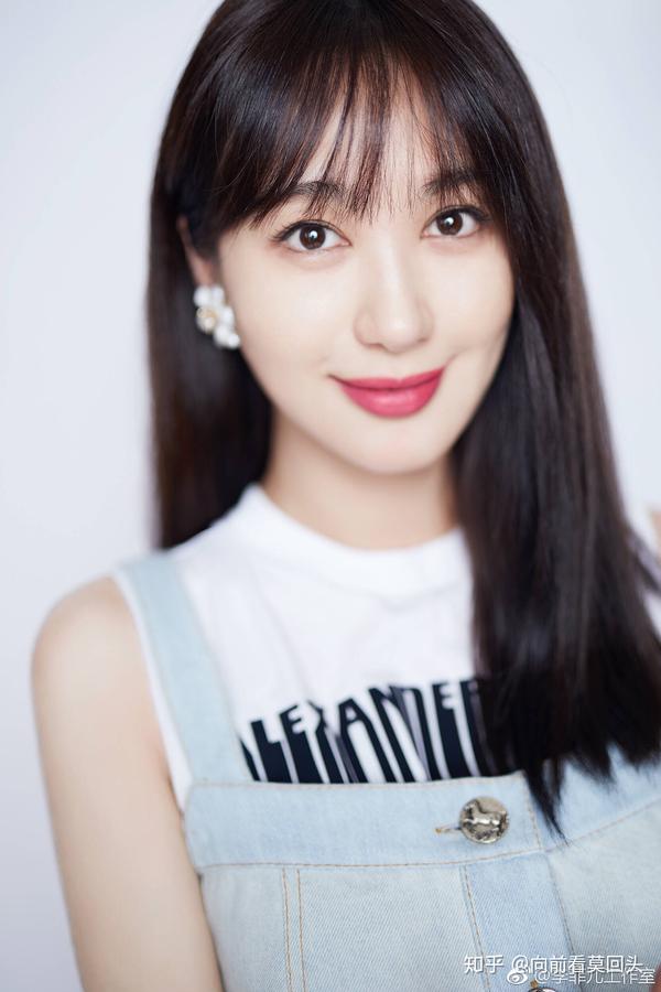 李菲儿