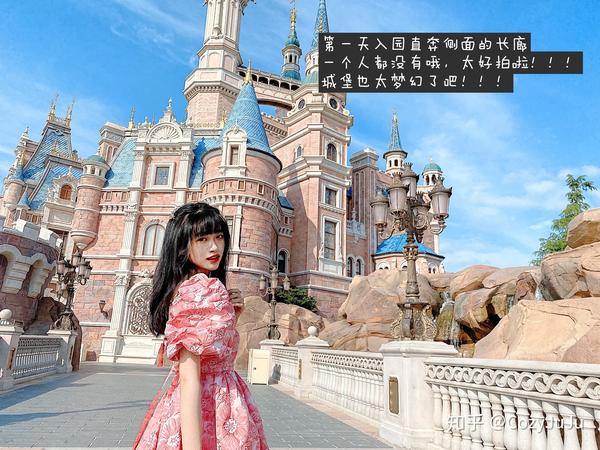 上海迪士尼游玩拍照攻略|情侣约会圣地