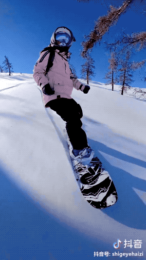 抖音百万赞的滑雪视频是怎么拍出来的
