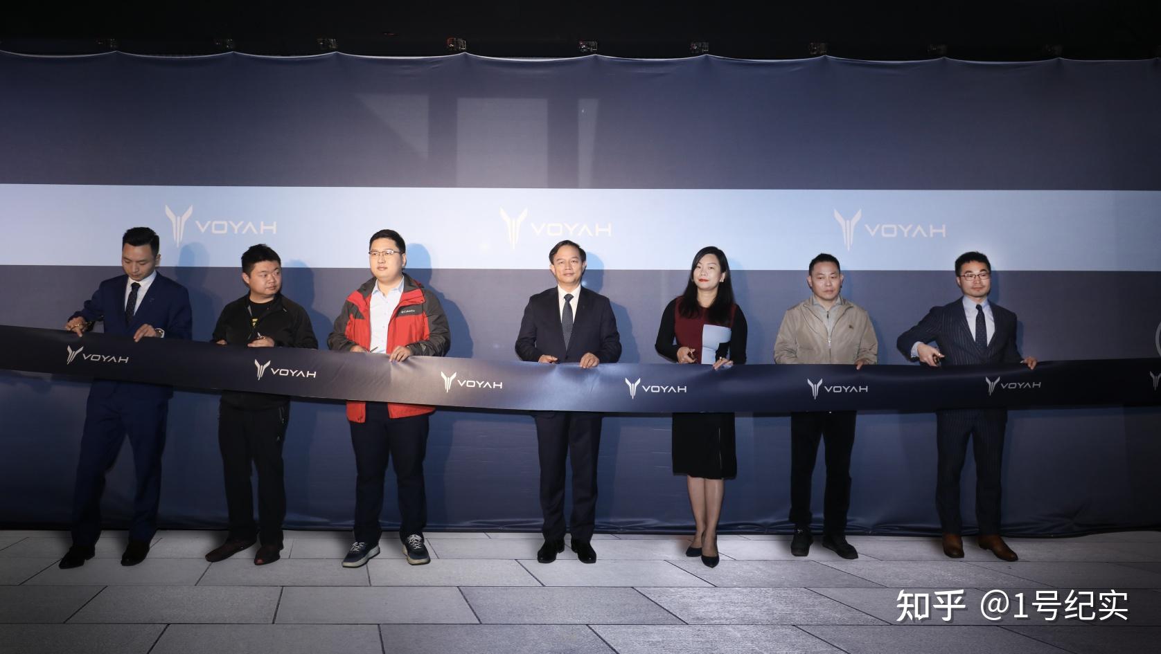 岚图汽车全国六家直营渠道开业3月31日全球预售年底覆盖20城