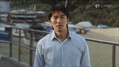 周立波是不是gay我不清楚,我现在严重质疑某某可能是个gay,好兄弟不