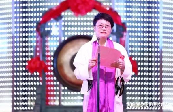浙江天台浮现8位富豪,7家a股上市企业?58岁女老板十分
