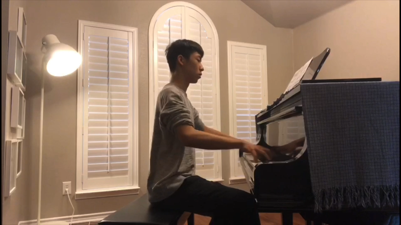 为什么弹钢琴的男生辣么有魅力?