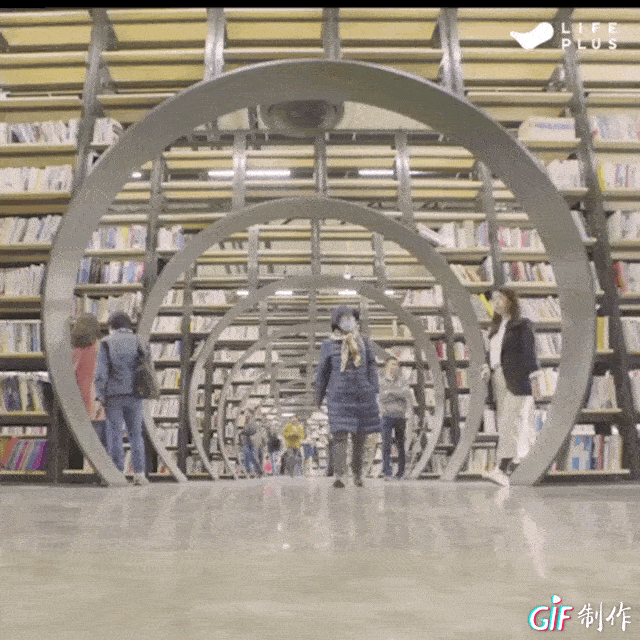 星空图书馆 #商场里的图书馆   #江南coex   #巨大书架
