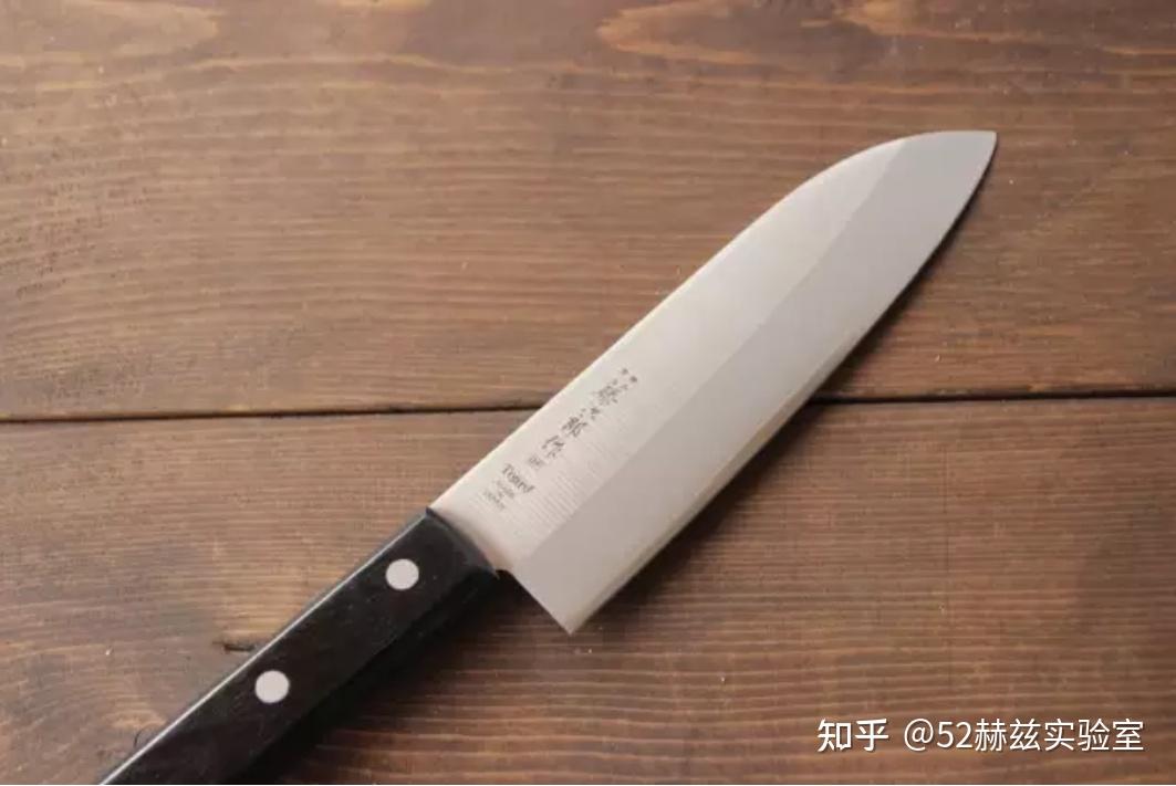 日本厨刀为什么如此厉害削铁如泥的大马士革钢展神功