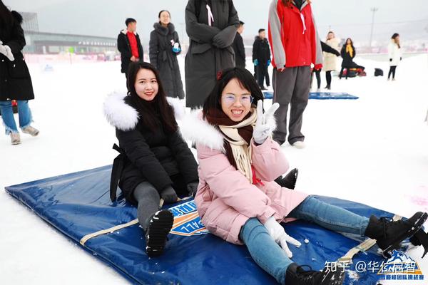 渔阳滑雪场的冰雪巅峰团队挑战赛很棒