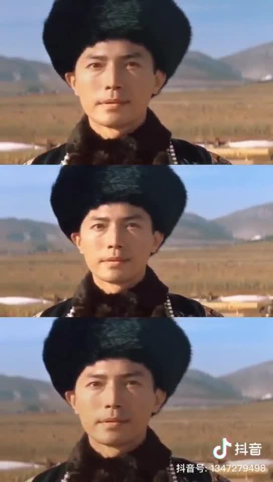 如何评价尊龙先生的绝代气质?