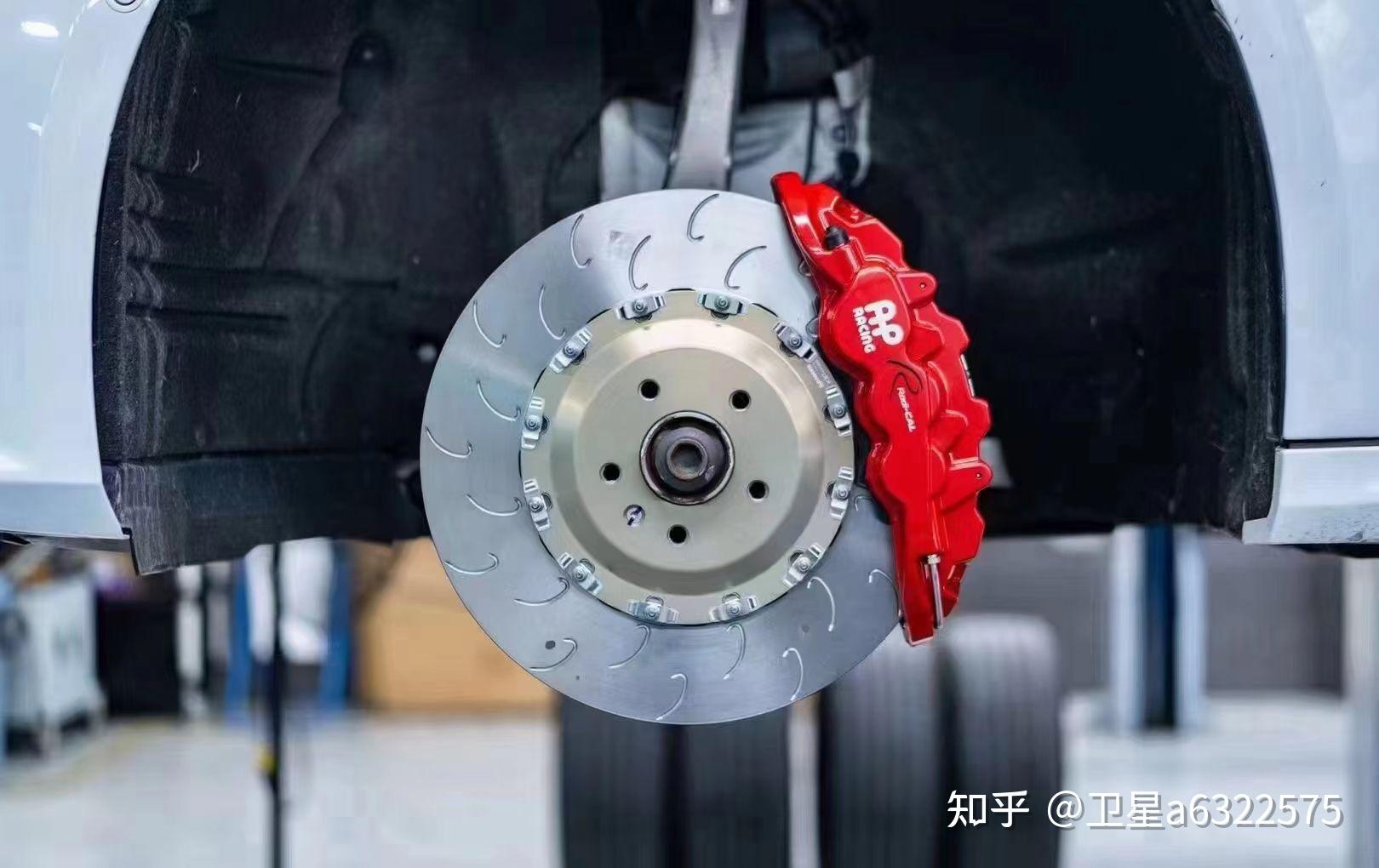 奥迪a7刹车改装ap85系列六活塞卡钳完美上车