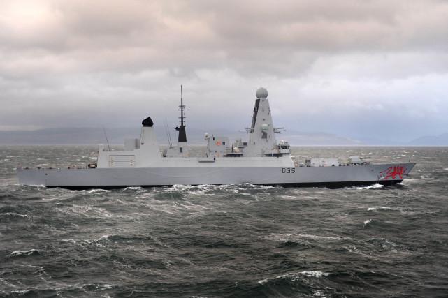 英海军的尴尬:6艘45型驱逐舰,欧洲最强防空舰,现在都不能用了