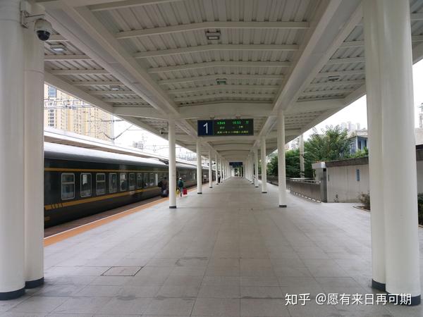 镇江站1站台