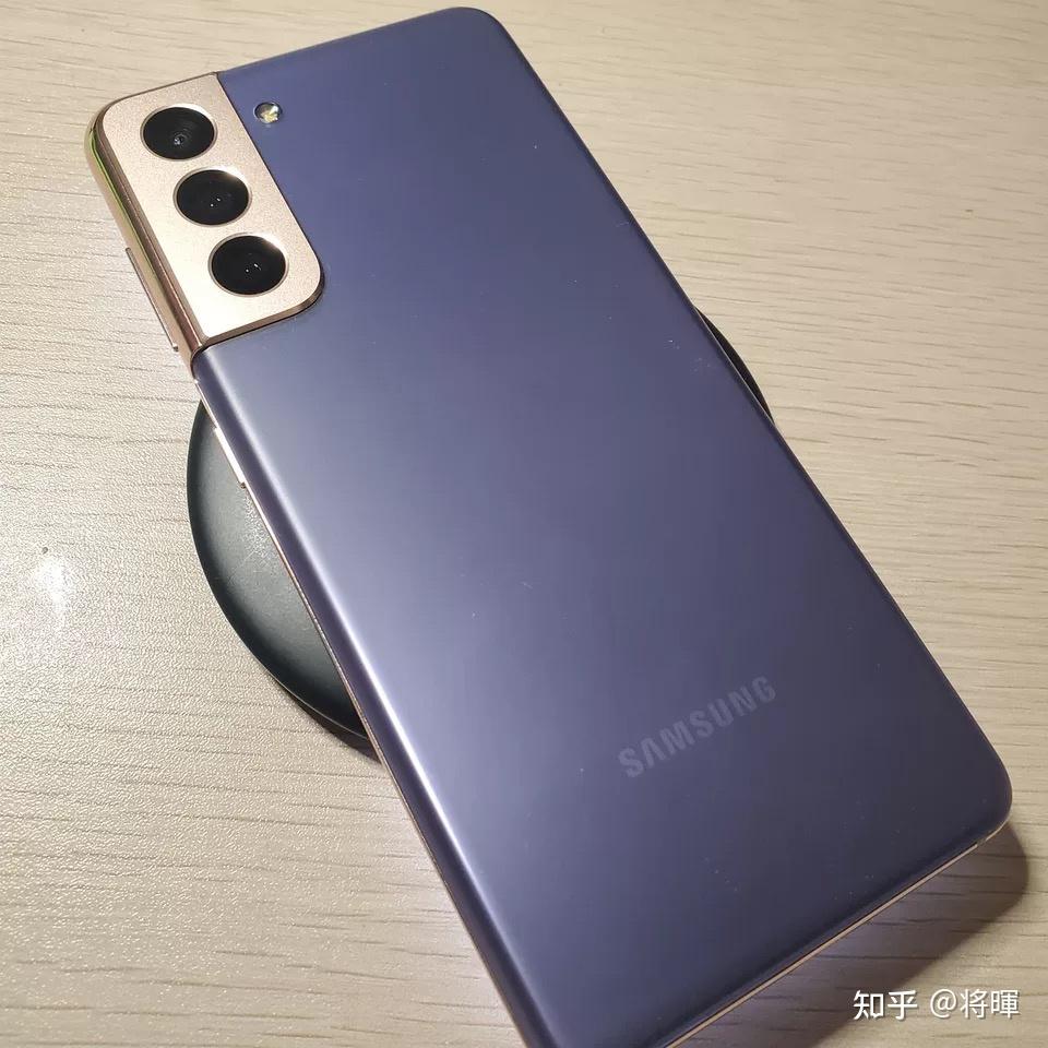 三星galaxy s21后置1200万超广角 1200万广角 6400万长焦三摄,白天